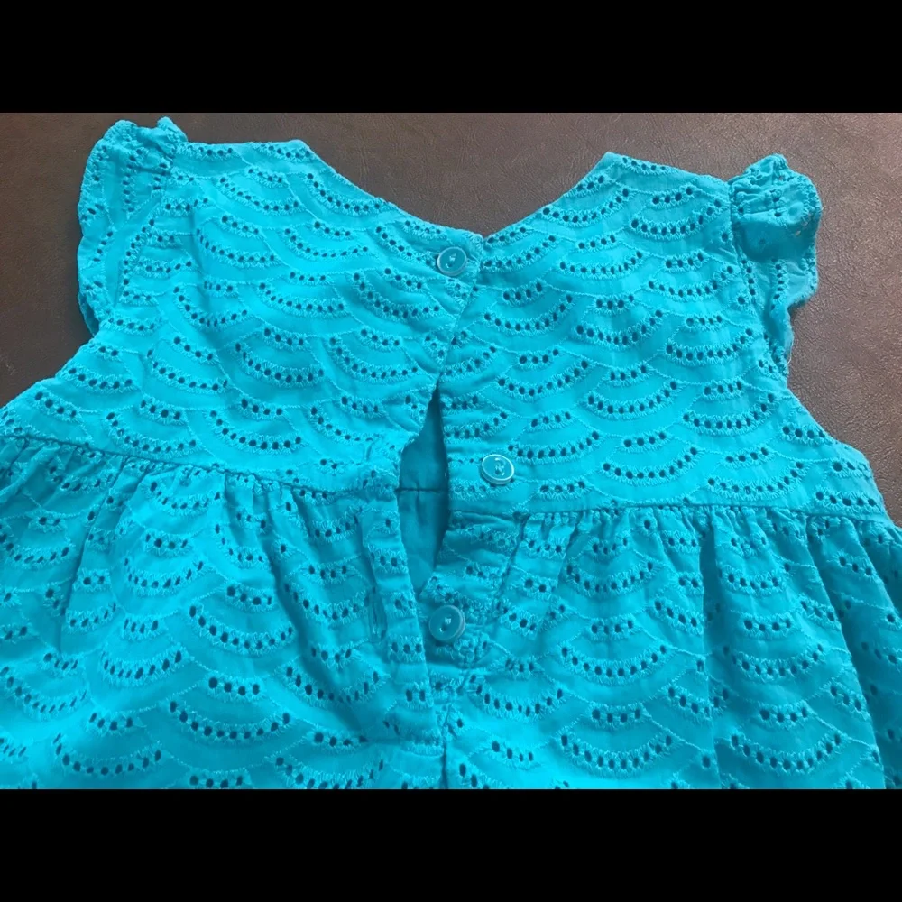 🌺🌺GYMBOREE Girl’s Fully Lined EyeletDress, size 4T